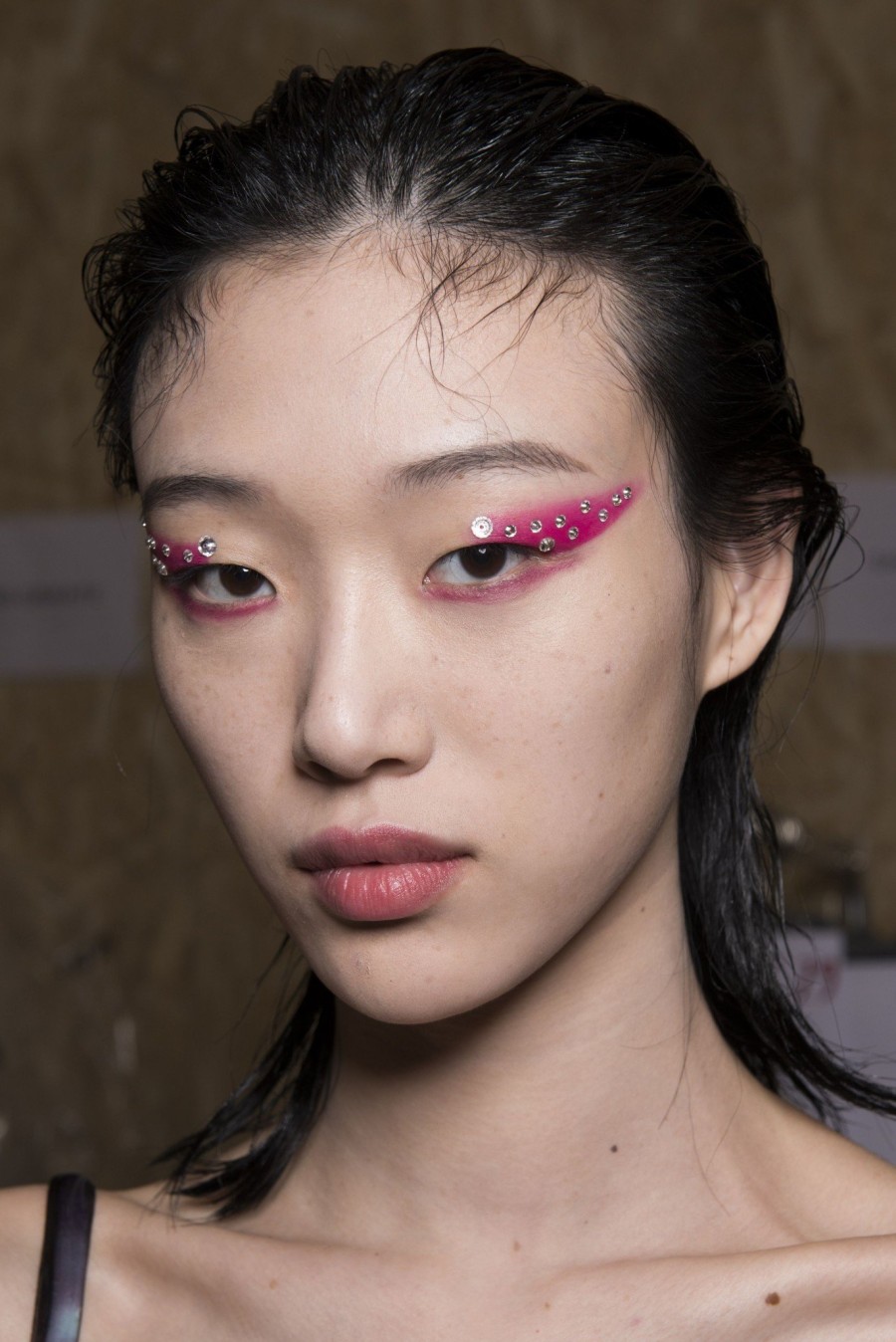 Έντονα Βλέφαρα