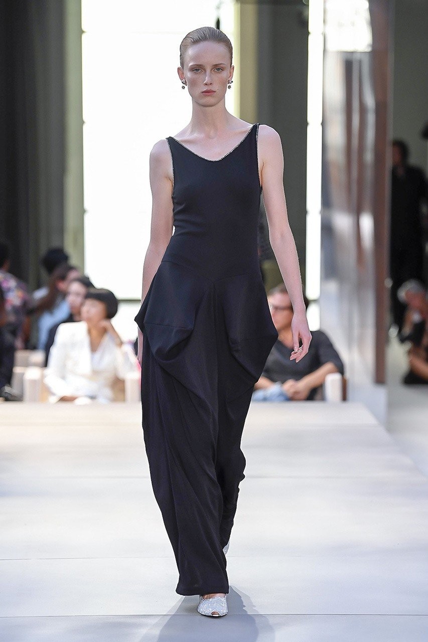 LFW: Δείτε το πρώτο show του Riccardo Tisci για τον οίκο Burberry - Φωτογραφία 78