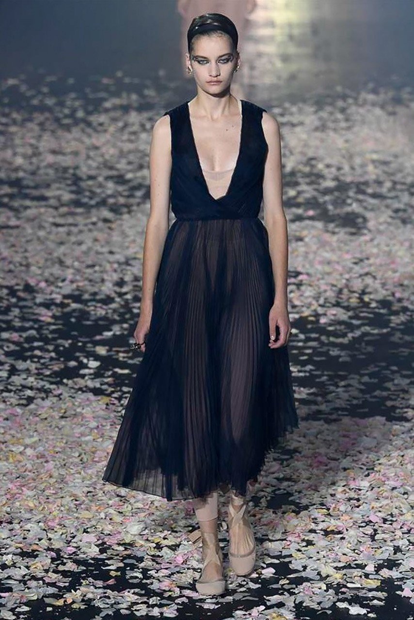 Το μαγευτικό Christian Dior show άνοιξε τη γαλλική εβδομάδα μόδας- Φωτογραφία 11