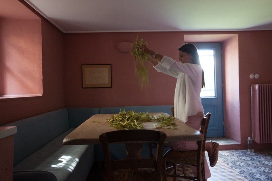 Στον δημιουργικό κόσμο της Νικομάχης Καρακωστάνογλου στο Νυμφαίο- Φωτογραφία 21