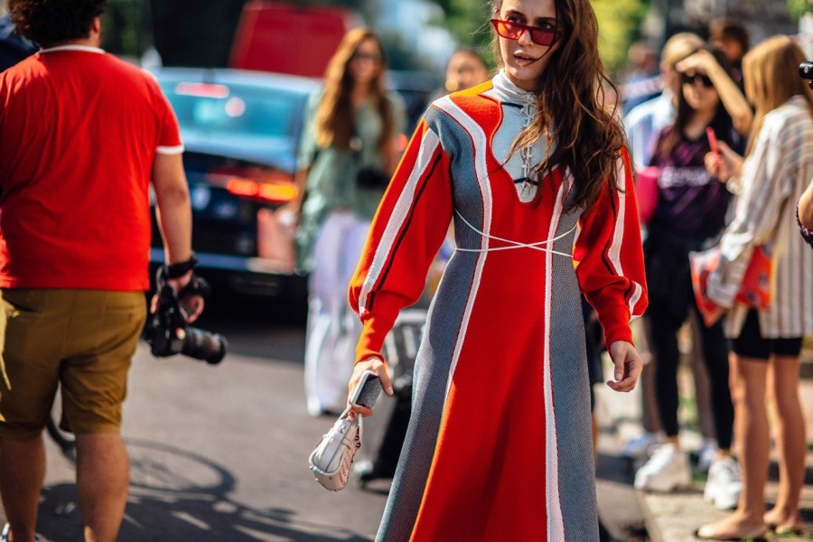 Τα πιο εντυπωσιακά looks από την εβδομάδα μόδας του Μιλάνου - Φωτογραφία 13