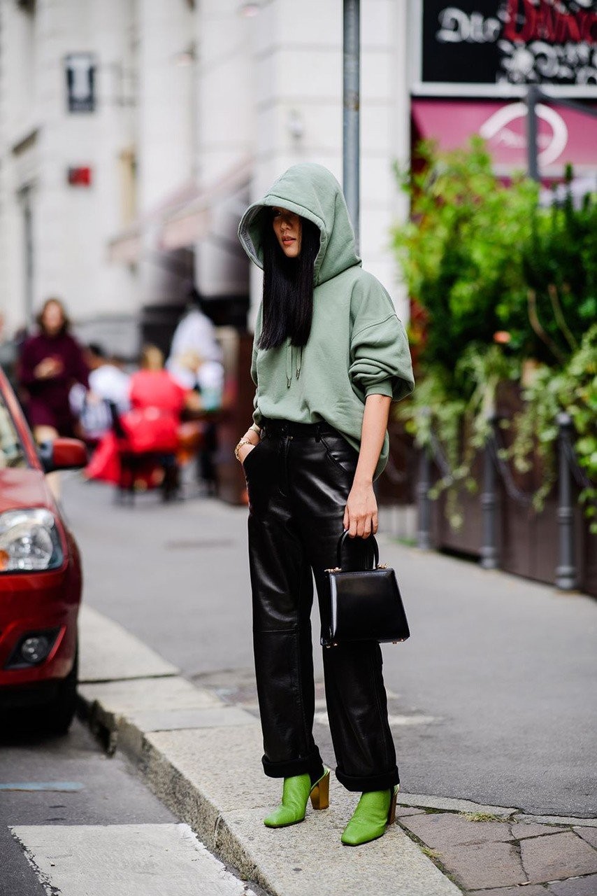 Τα πιο εντυπωσιακά looks από την εβδομάδα μόδας του Μιλάνου - Φωτογραφία 37