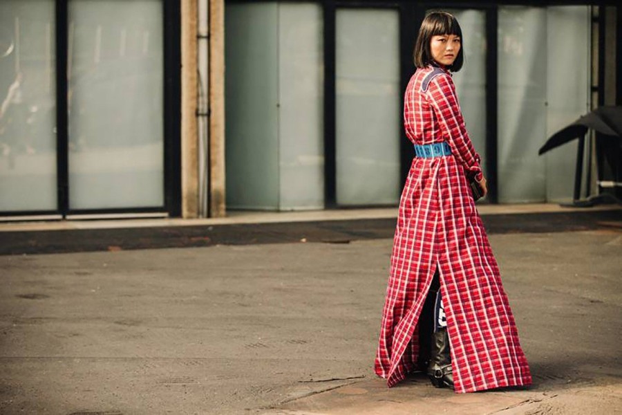 Τα πιο εντυπωσιακά looks από την εβδομάδα μόδας του Μιλάνου - Φωτογραφία 27