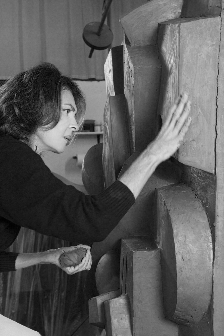 Η Σοφία Βάρη παρουσιάζει στην Ελλάδα την έκθεση Φόρμες και Αντιθέσεις- Φωτογραφία 5