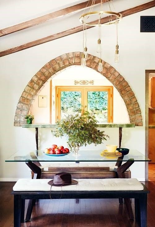 Περιηγηθείτε στο σπίτι του γοητευτικού ηθοποιού Ian Harding- Φωτογραφία 4