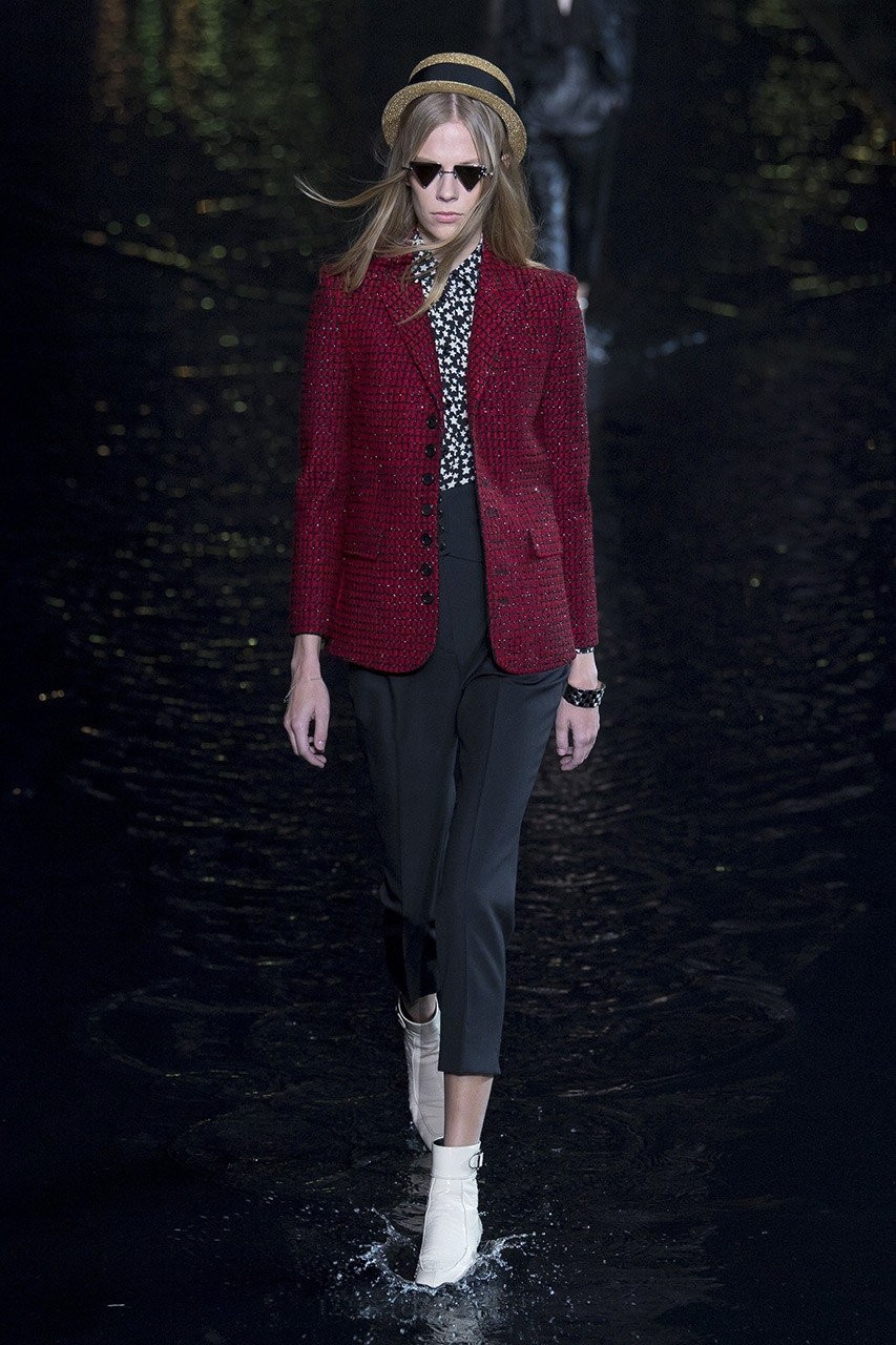 PFW: Το τροπικό show του Saint Laurent - Φωτογραφία 37