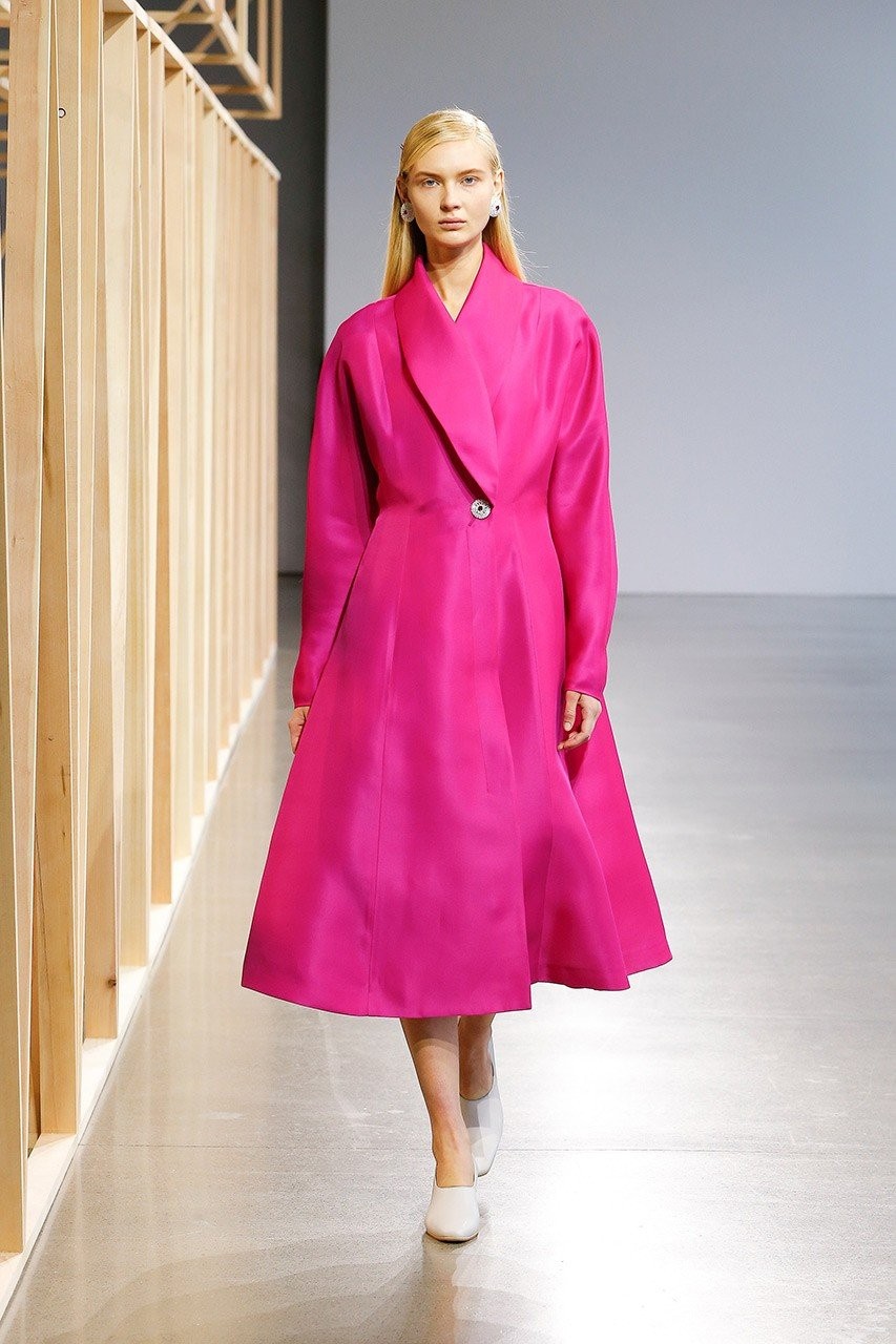 Τα πιο κομψά shocking pink runway looks - Φωτογραφία 3