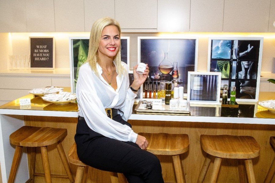 'Ενα Mystery Dinner πολυτελείας διοργανώθηκε για 14 εκλεκτές Ελληνίδες- Φωτογραφία 8