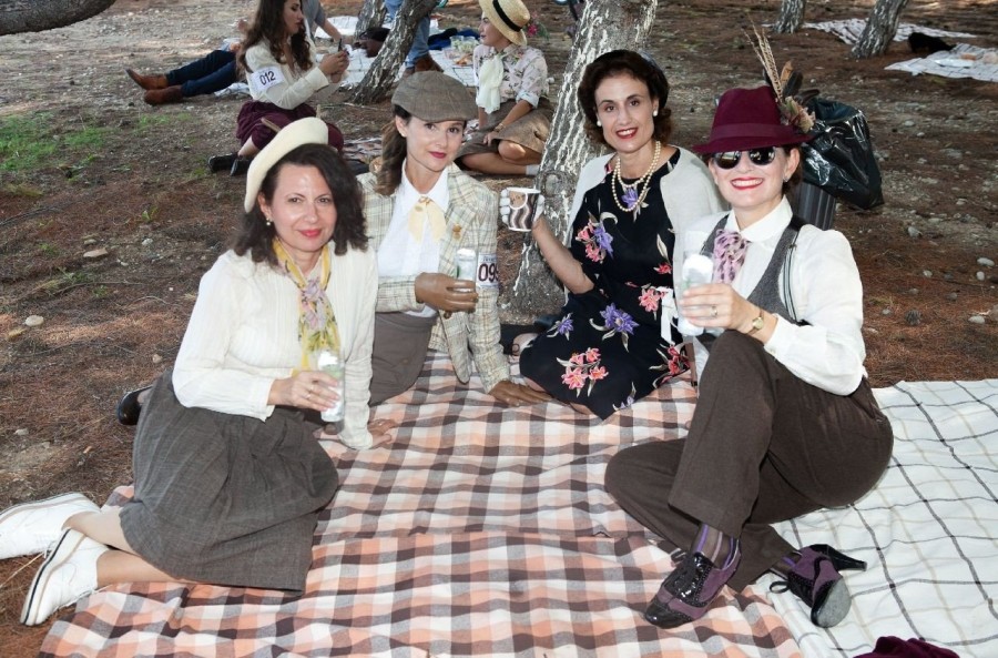 Στους vintage ρυθμούς του Tweed Run για 5η χρονιά οι Σπέτσες- Φωτογραφία 5