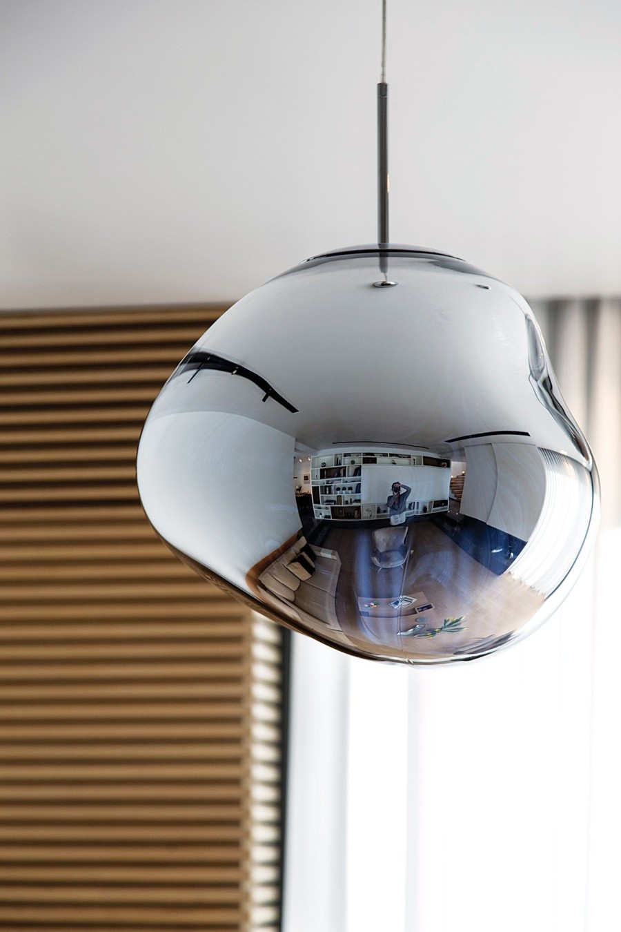 Μια κατοικία σε γήινους τόνους όπου κυριαρχεί η ηρεμία- Φωτογραφία 20