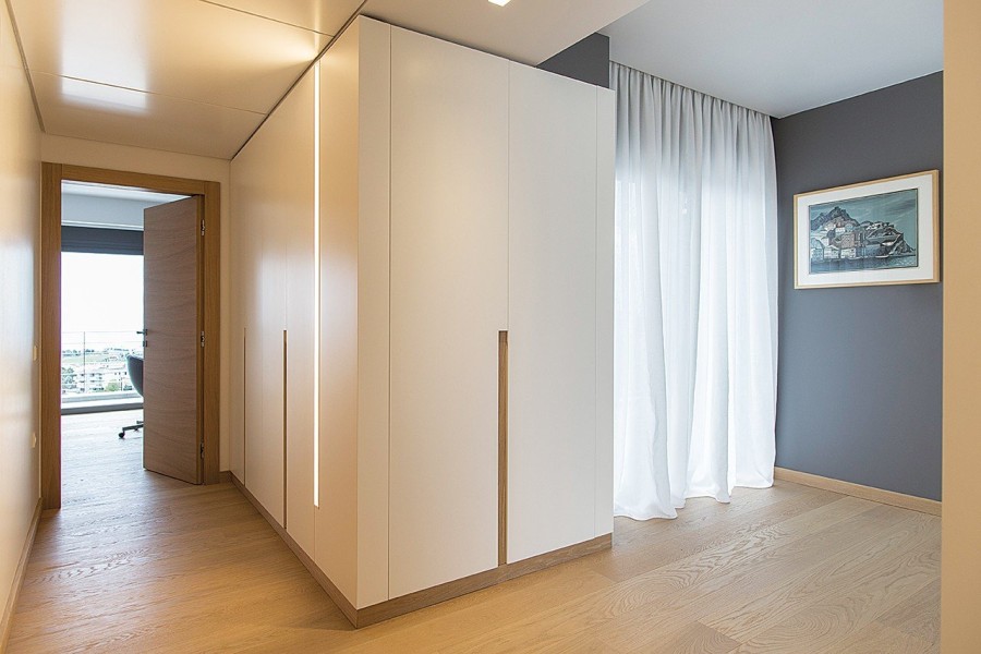 Μια κατοικία σε γήινους τόνους όπου κυριαρχεί η ηρεμία- Φωτογραφία 2