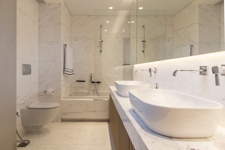 Μια κατοικία σε γήινους τόνους όπου κυριαρχεί η ηρεμία- Φωτογραφία 28