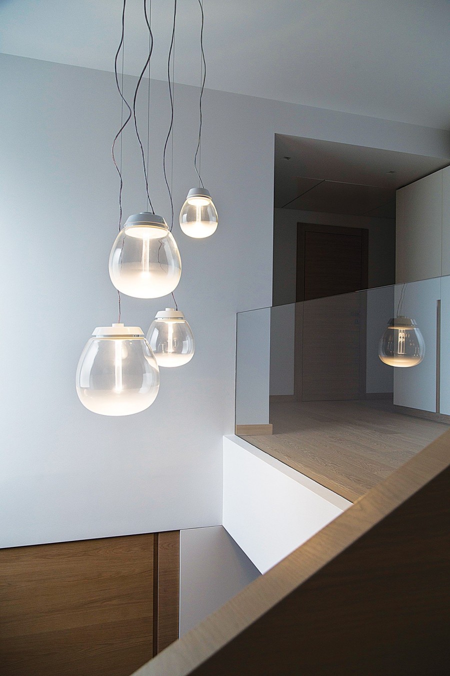 Μια κατοικία σε γήινους τόνους όπου κυριαρχεί η ηρεμία- Φωτογραφία 30