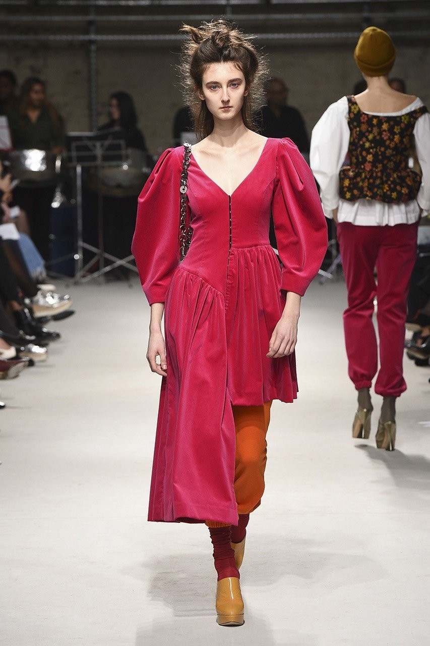 Τα πιο κομψά shocking pink runway looks - Φωτογραφία 10