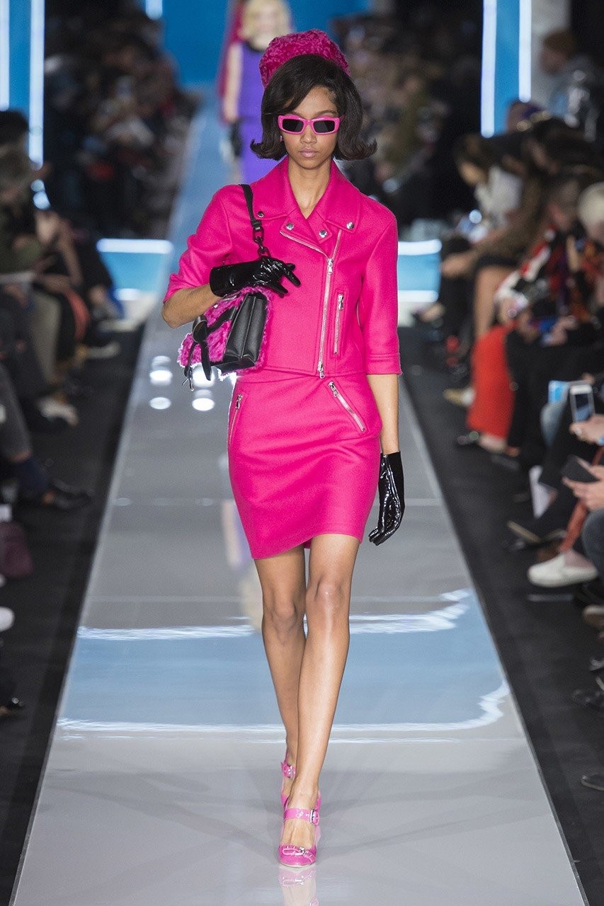Τα πιο κομψά shocking pink runway looks - Φωτογραφία 4