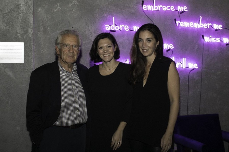 H Άννα Φαφαλιού παρουσιάζει την έκθεσή της με τίτλο Few Things We Left Unsaid- Φωτογραφία 1