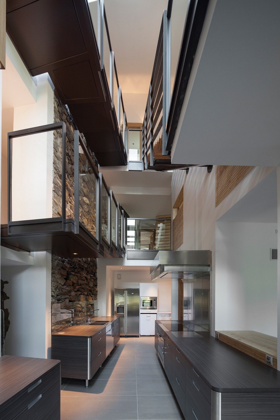 Το Mineral Lodge είναι ένα πέτρινο καταφύγιο των βράχων στη Σαβοΐα- Φωτογραφία 5