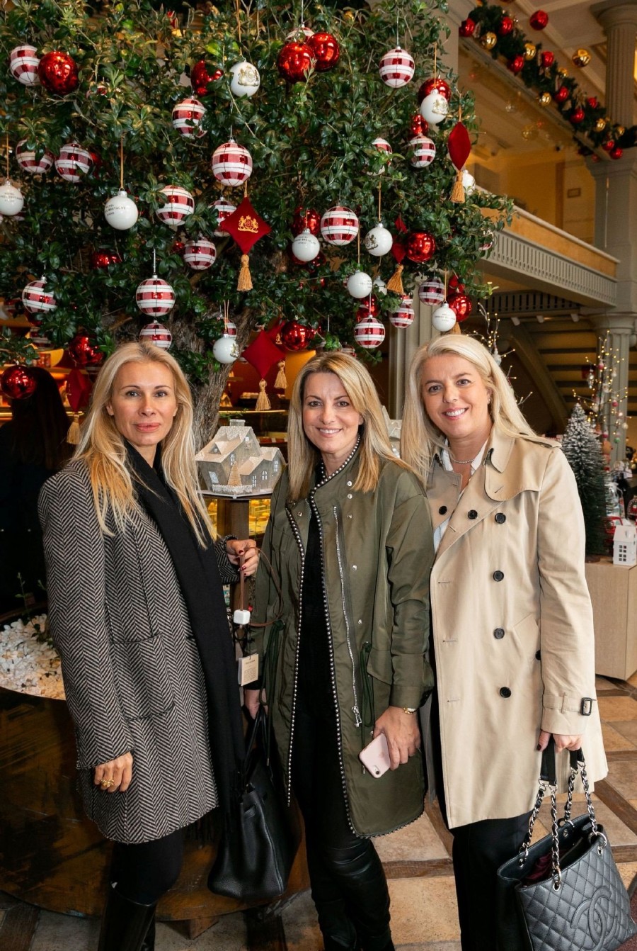 Η Zeus+Δione παρουσίασε το νέο γούρι της χρονιάς εμπνευσμένο από τις Μούσες- Φωτογραφία 5