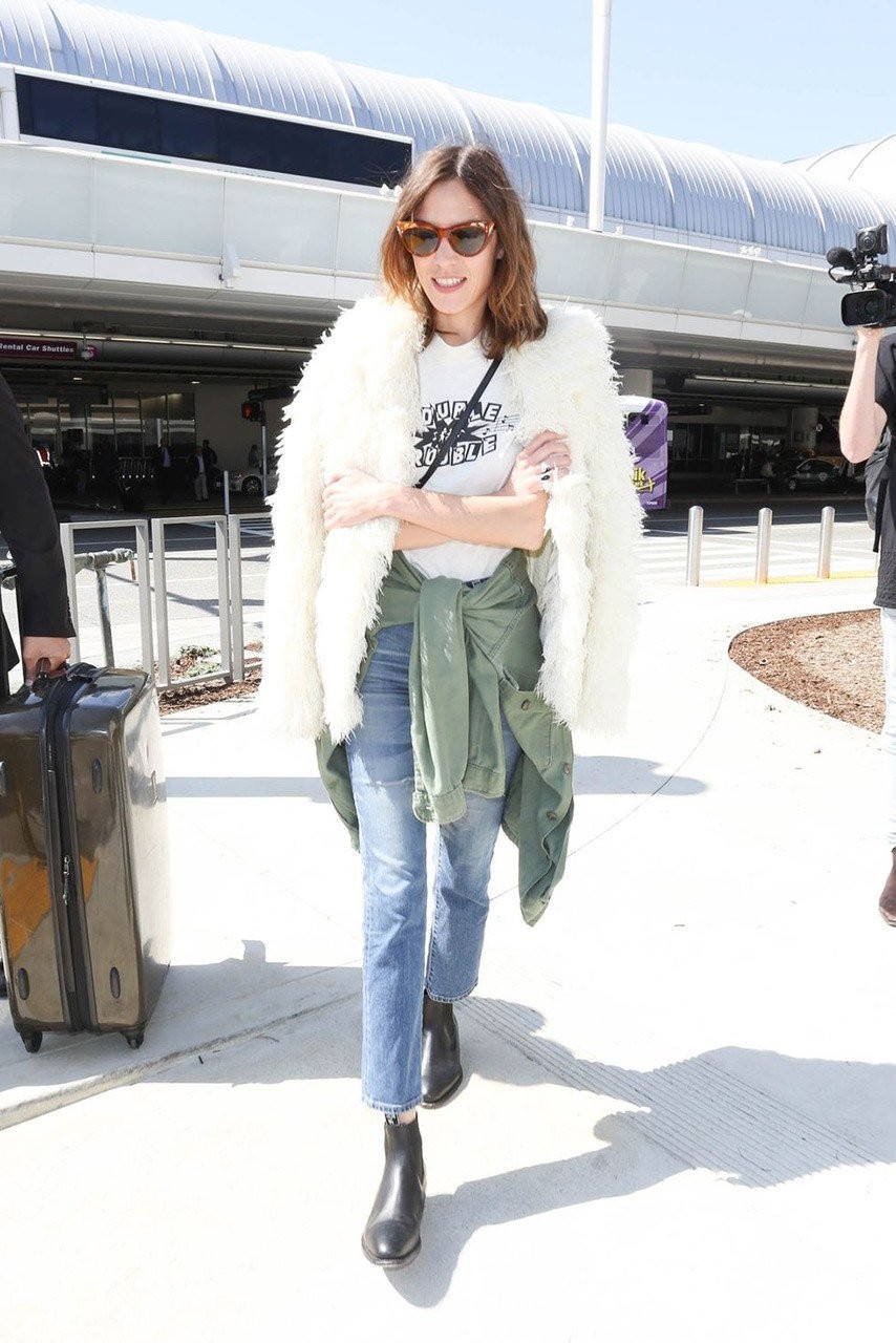 Στιλάτες και άνετες στο αεροπλάνο σαν μία γνήσια celebrity - Φωτογραφία 5