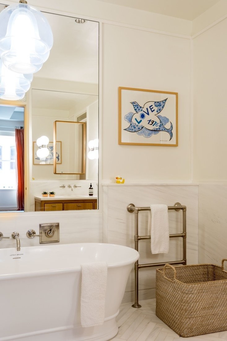 Ένα πολύχρωμο velvet διαμέρισμα στη Νέα Υόρκη απογειώνει το american cool- Φωτογραφία 6