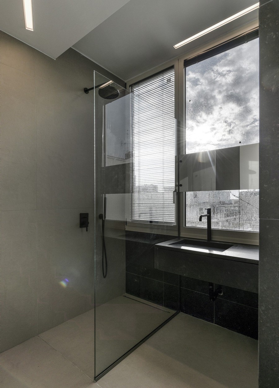 The upper floor: Ένα σύγχρονο διαμέρισμα στην καρδιά της Θεσσαλονίκης- Φωτογραφία 8