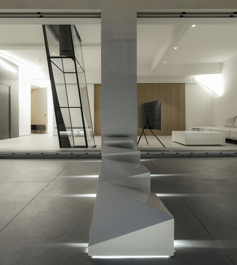 The upper floor: Ένα σύγχρονο διαμέρισμα στην καρδιά της Θεσσαλονίκης- Φωτογραφία 16