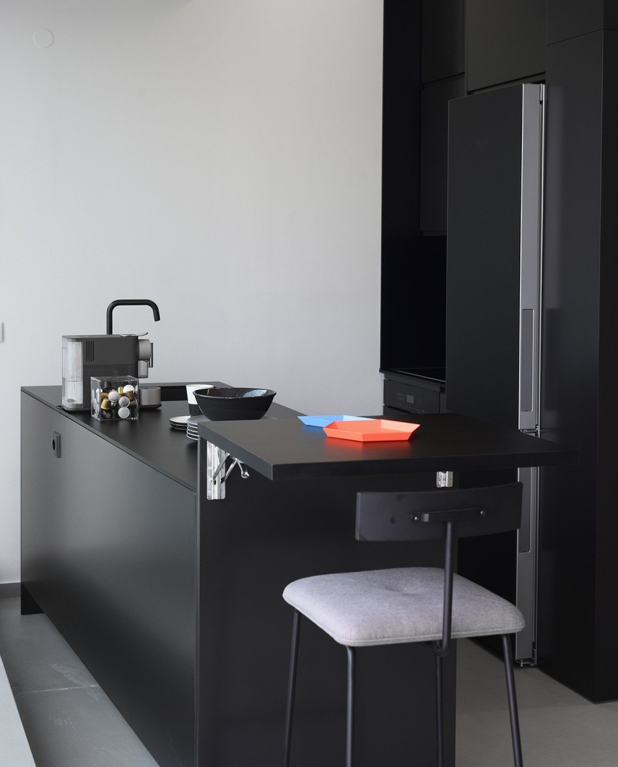 The upper floor: Ένα σύγχρονο διαμέρισμα στην καρδιά της Θεσσαλονίκης- Φωτογραφία 29