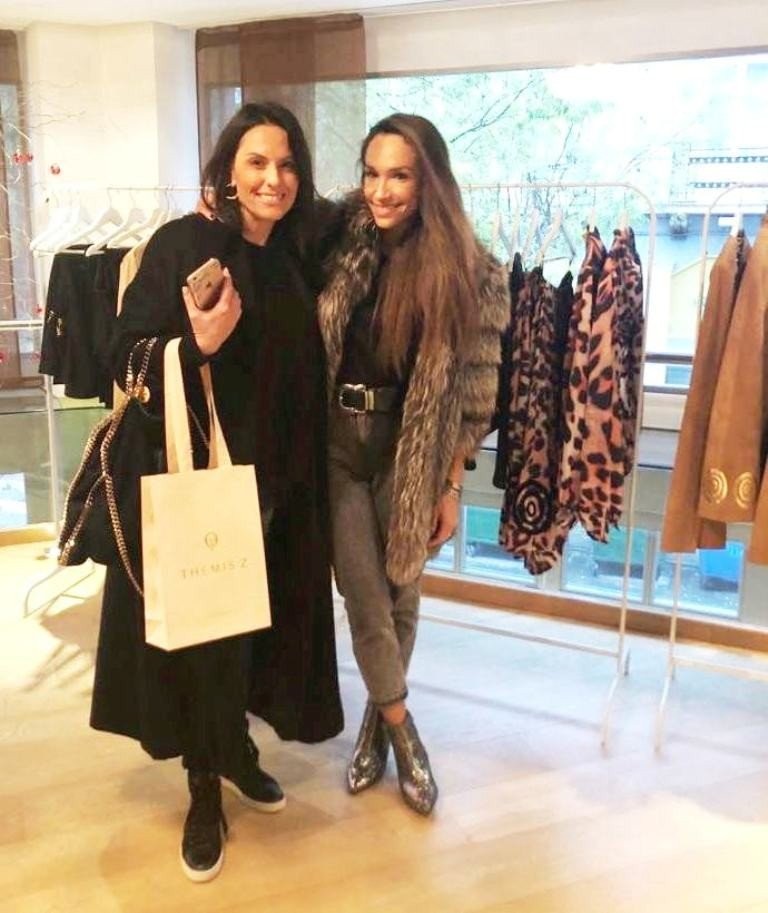 Η Θέμις Ζουγανέλη παρουσίασε τις συλλογές της στη Θεσσαλονίκη με ένα Christmas Pop Up Store - Φωτογραφία 6