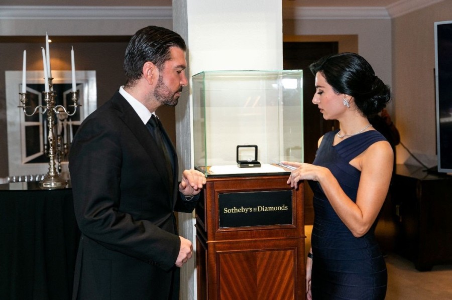 Τα εξαιρετικά κοσμήματα των Sotheby’s Diamonds παρουσιάστηκαν στο Ecali Club στην Αθήνα - Φωτογραφία 6