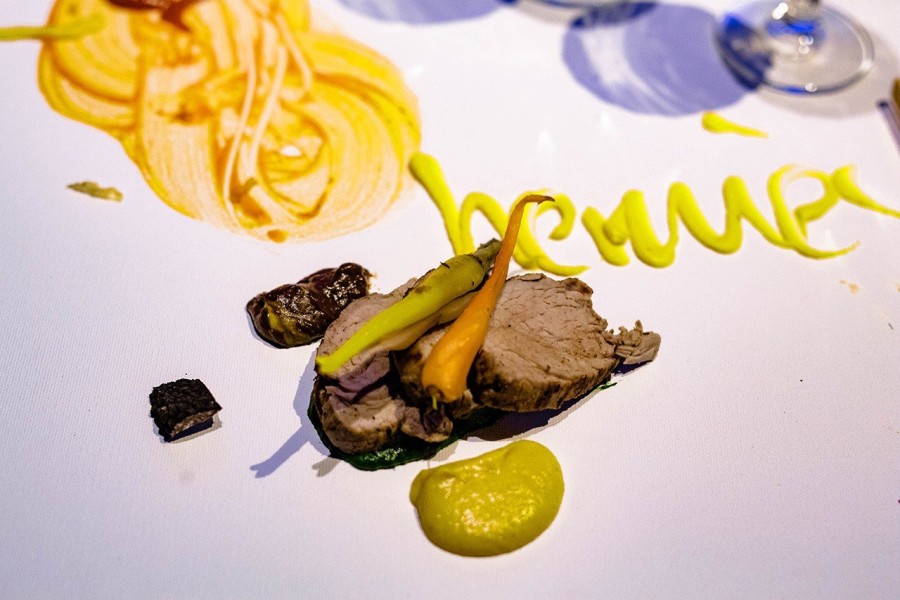 Το εορταστικό Hermès private dinner με παιχνιδιάρικη διάθεση άφησε εποχή- Φωτογραφία 14