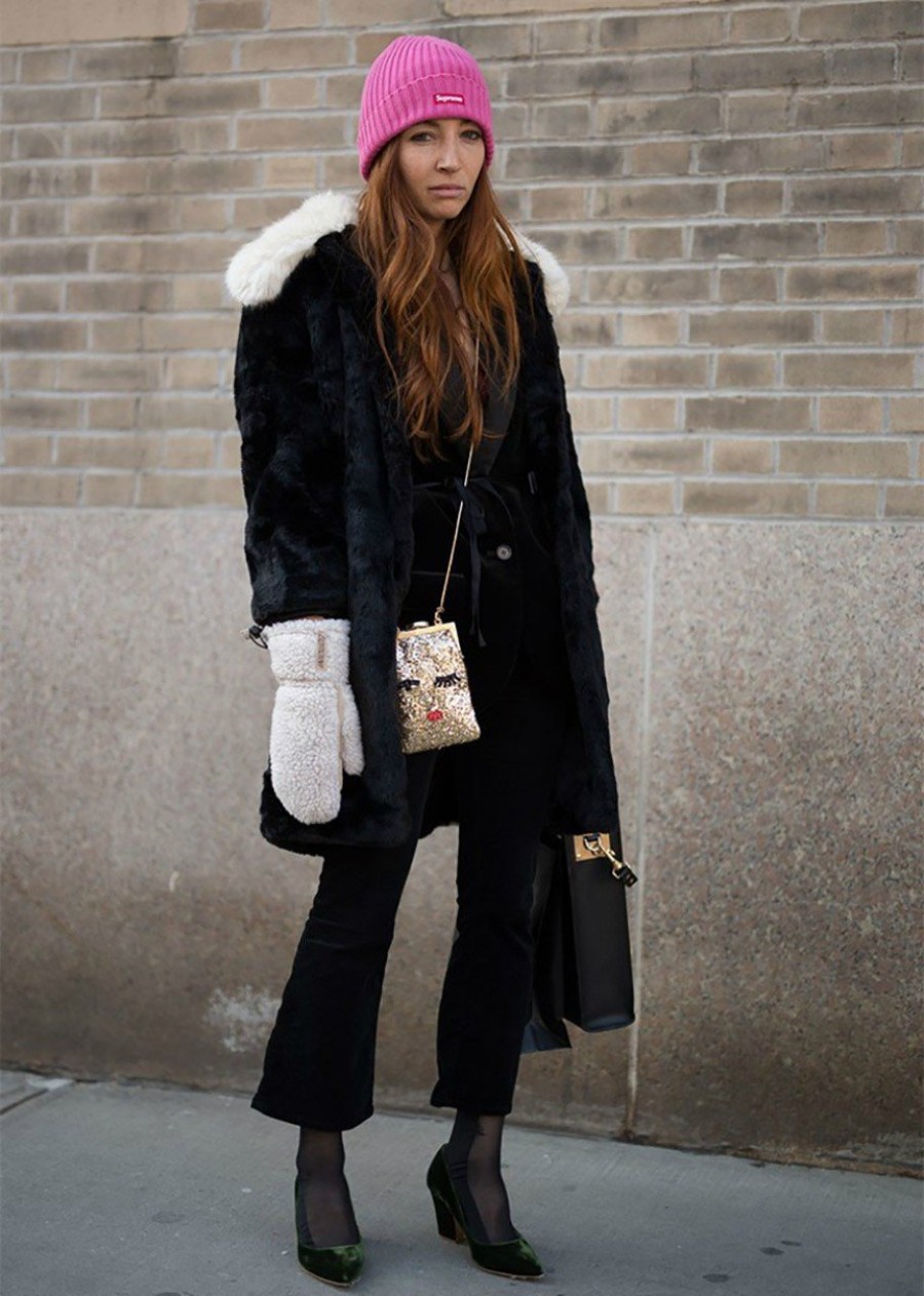 Beanie looks που εγκρίνουν τα διάσημα κορίτσια της μόδας - Φωτογραφία 18