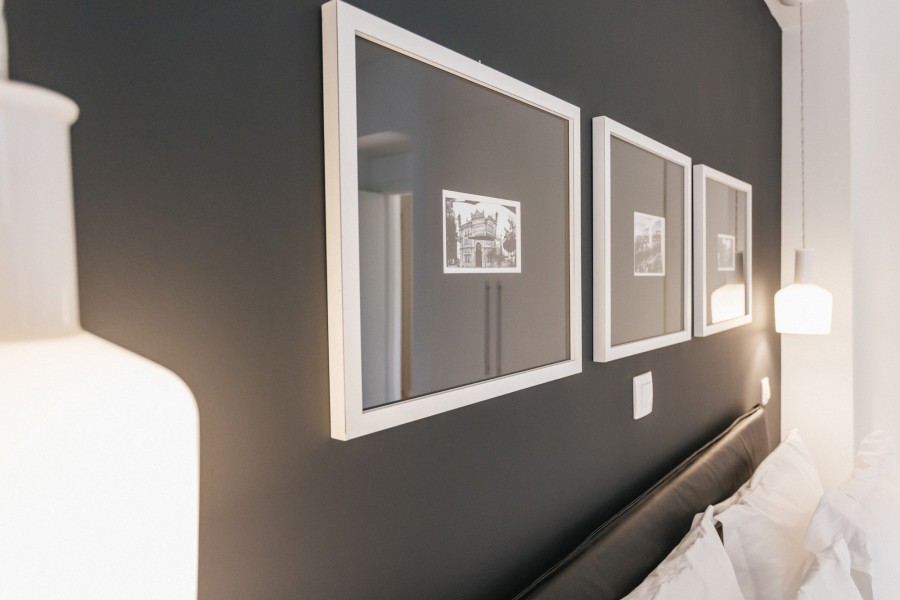 Ένα διαμέρισμα στo κέντρο της Θεσσαλονίκης ποντάρει στο λευκό μαύρο- Φωτογραφία 8