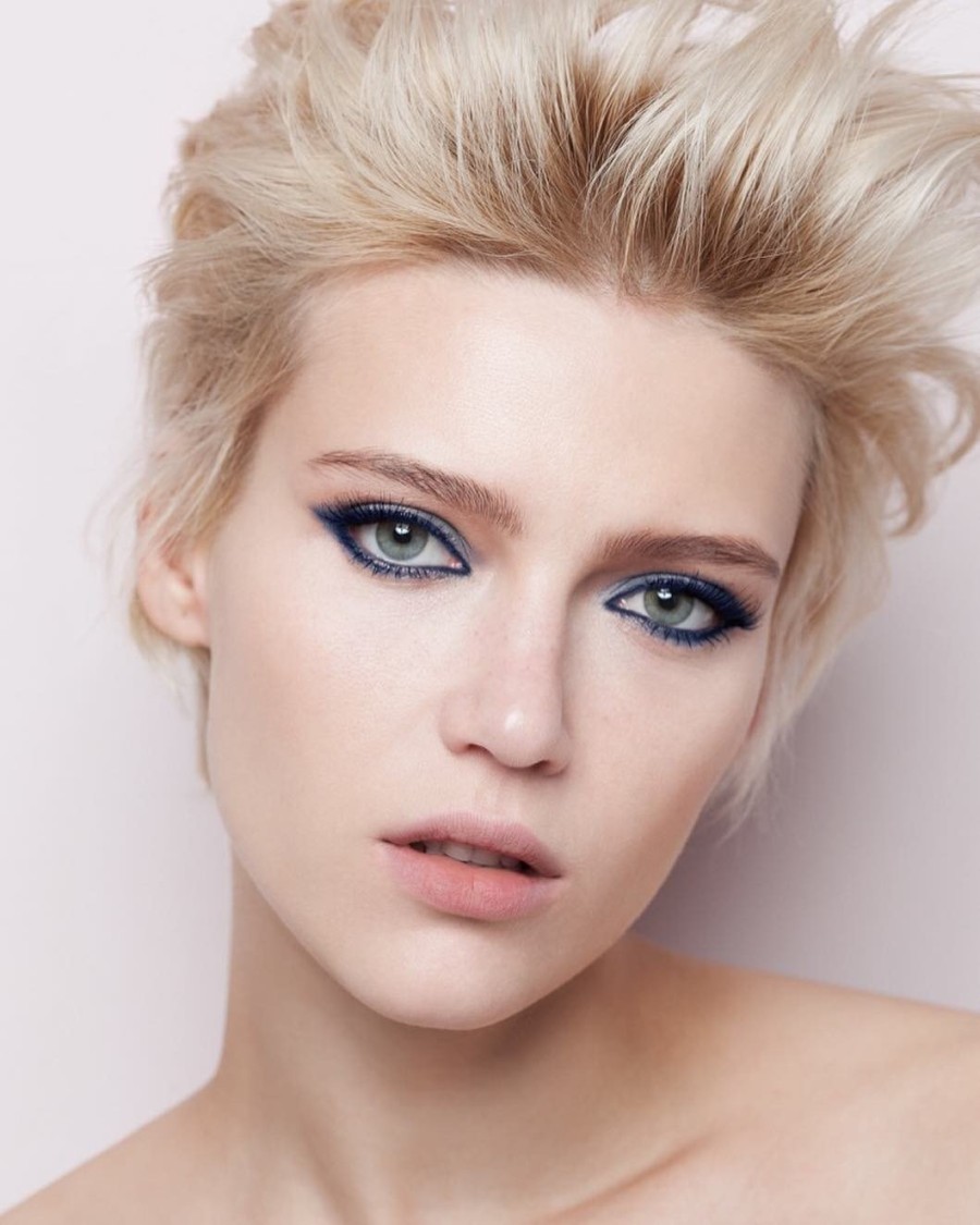 Χρωματιστά βλέφαρα