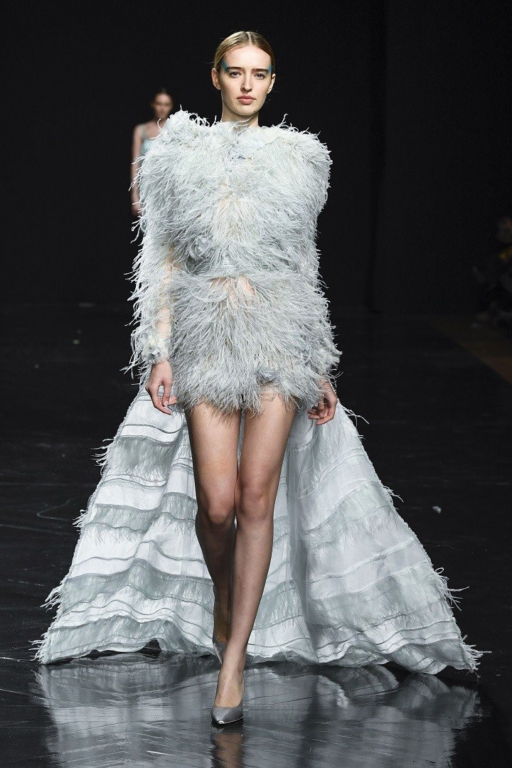 Χρώματα και κομψότητα στο Celia Kritharioti Couture show στο Παρίσι- Φωτογραφία 9