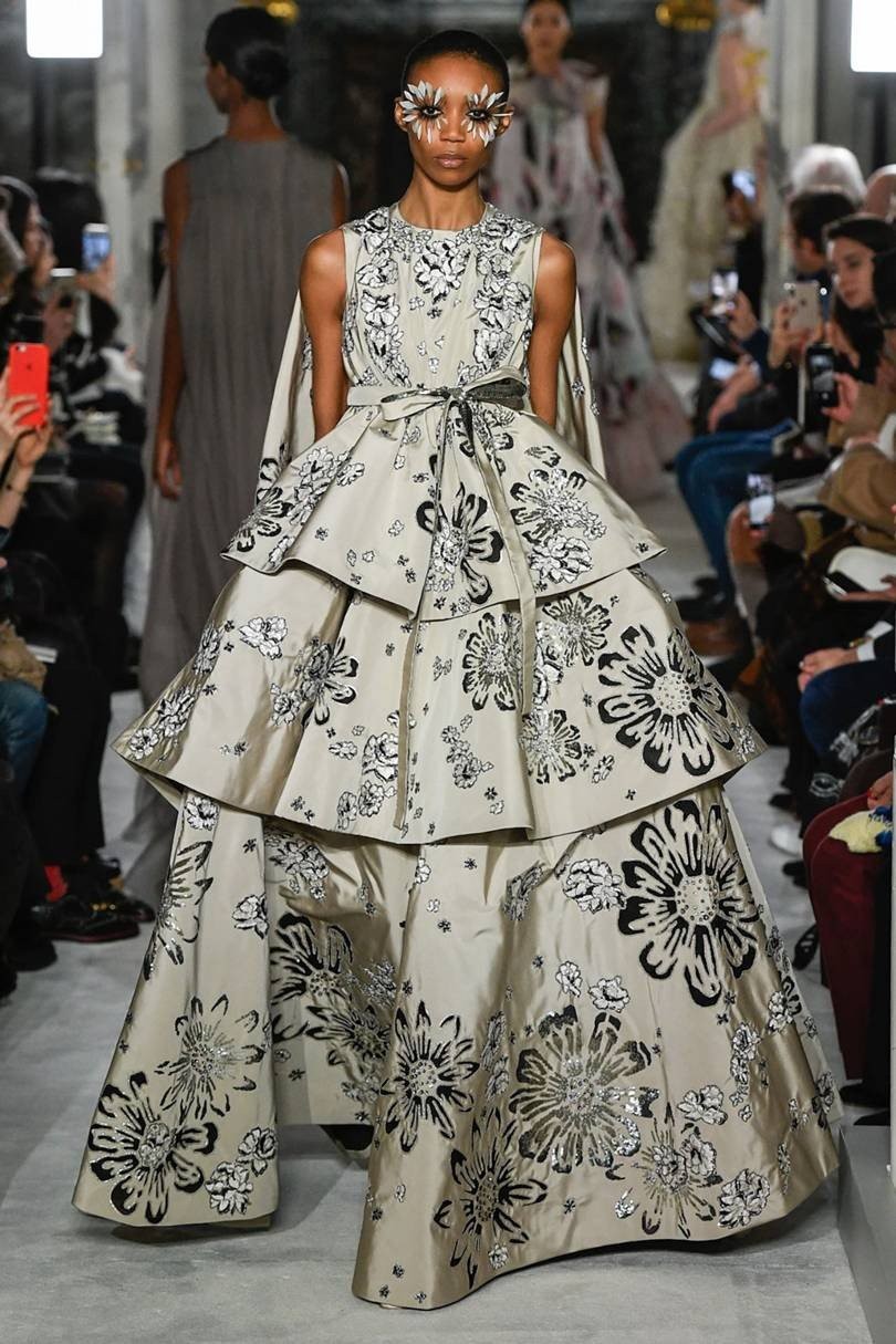 Valentino: Ο Pierpaolo Piccioli μεγαλούργησε στην Haute Couture Fashion Week- Φωτογραφία 11