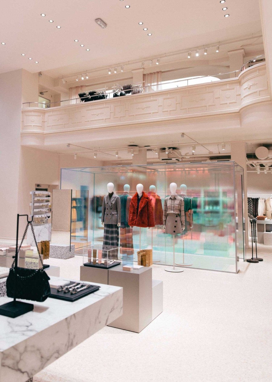 Ένα μινιμαλιστικό fashion concept store στη Στοκχόλμη που θα σας εντυπωσιάσει- Φωτογραφία 1