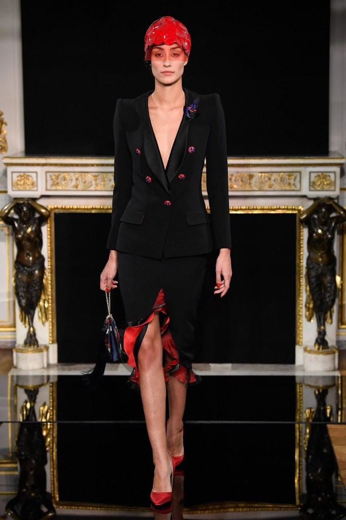 Paris Haute Couture Fashion Week: Τα looks που ξεχωρίσαμε μέχρι στιγμής- Φωτογραφία 20