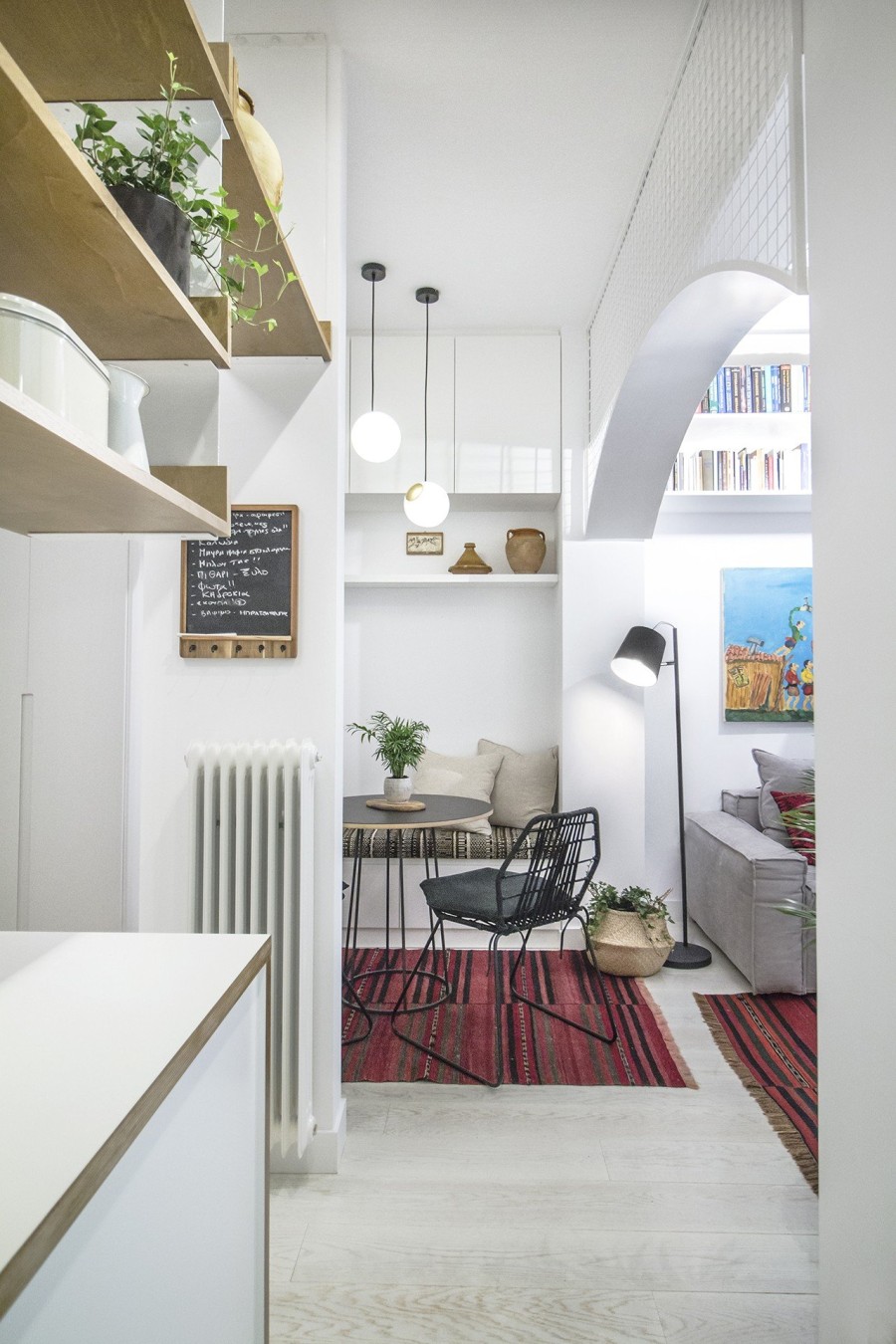 Ένα bohemian διαμέρισμα μόλις 45 τ.μ. στην Αθήνα που χωράει τα πάντα- Φωτογραφία 12
