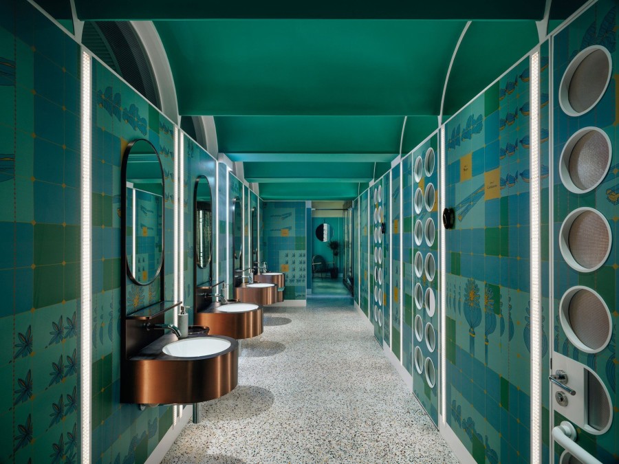 Ένα απίθανο εστιατόριο στο Hong Kong με αγγλική νοοτροπία και μυστήριο- Φωτογραφία 7