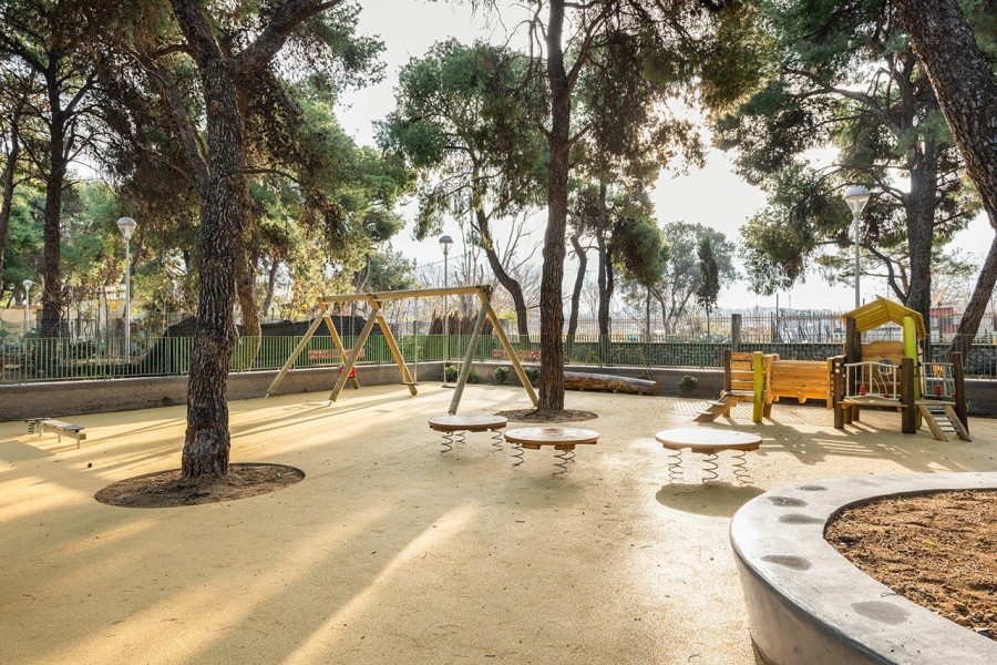 Tρεις παιδικές χαρές στη Θεσσαλονίκη αναπλάθονται με δωρεά του Stavros Niarchos Foundation- Φωτογραφία 1