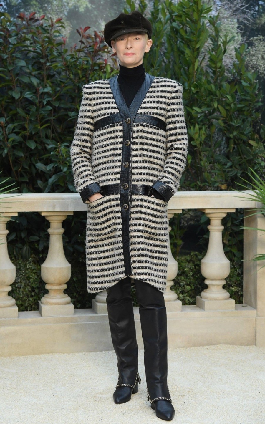 Εβδομάδα Υψηλής Ραπτικής: Τα σκηνικά και οι λαμπεροί καλεσμένοι από τα καλύτερα shows - Φωτογραφία 15