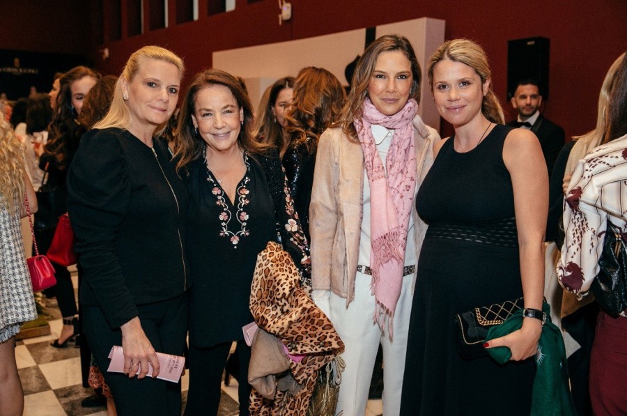 Το φιλανθρωπικό γεύμα του ΜΑΝΑ με επίδειξη της Celia Kritharioti- Φωτογραφία 19