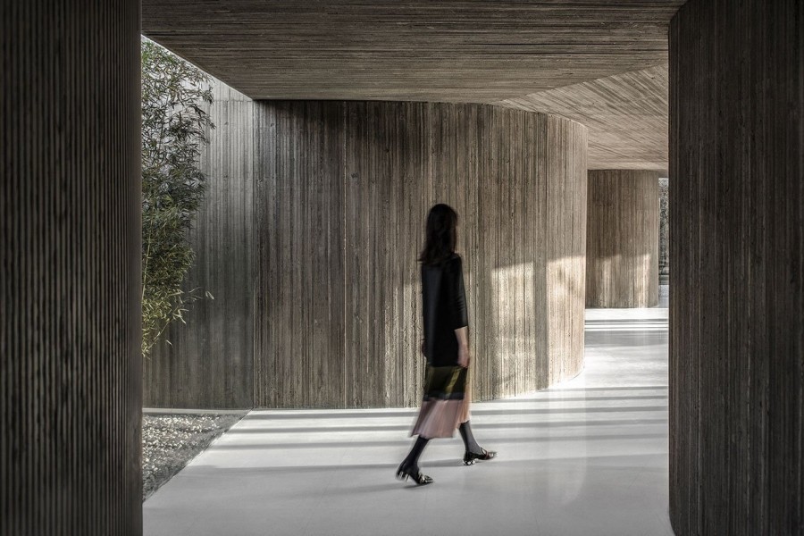 Ένα βουδιστικό ιερό στην Κίνα που γίνεται ένα με τη φύση- Φωτογραφία 4