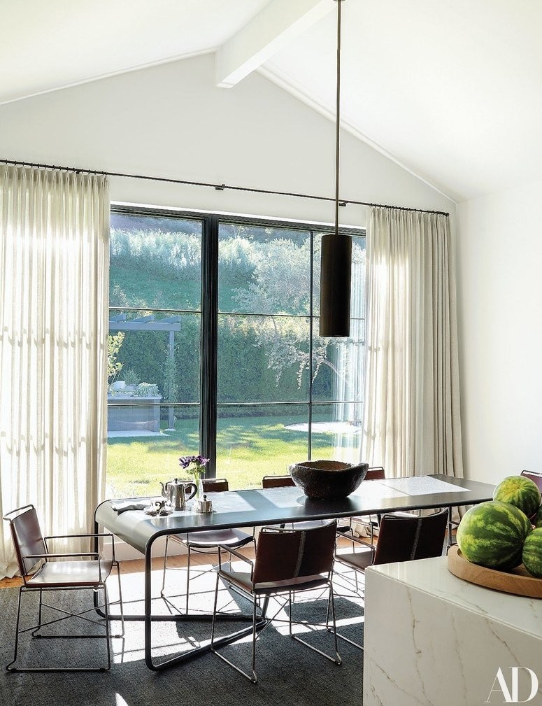 Η μητέρα της Kim Kardashian μας ξεναγεί στο πολυτελές σπίτι της- Φωτογραφία 5