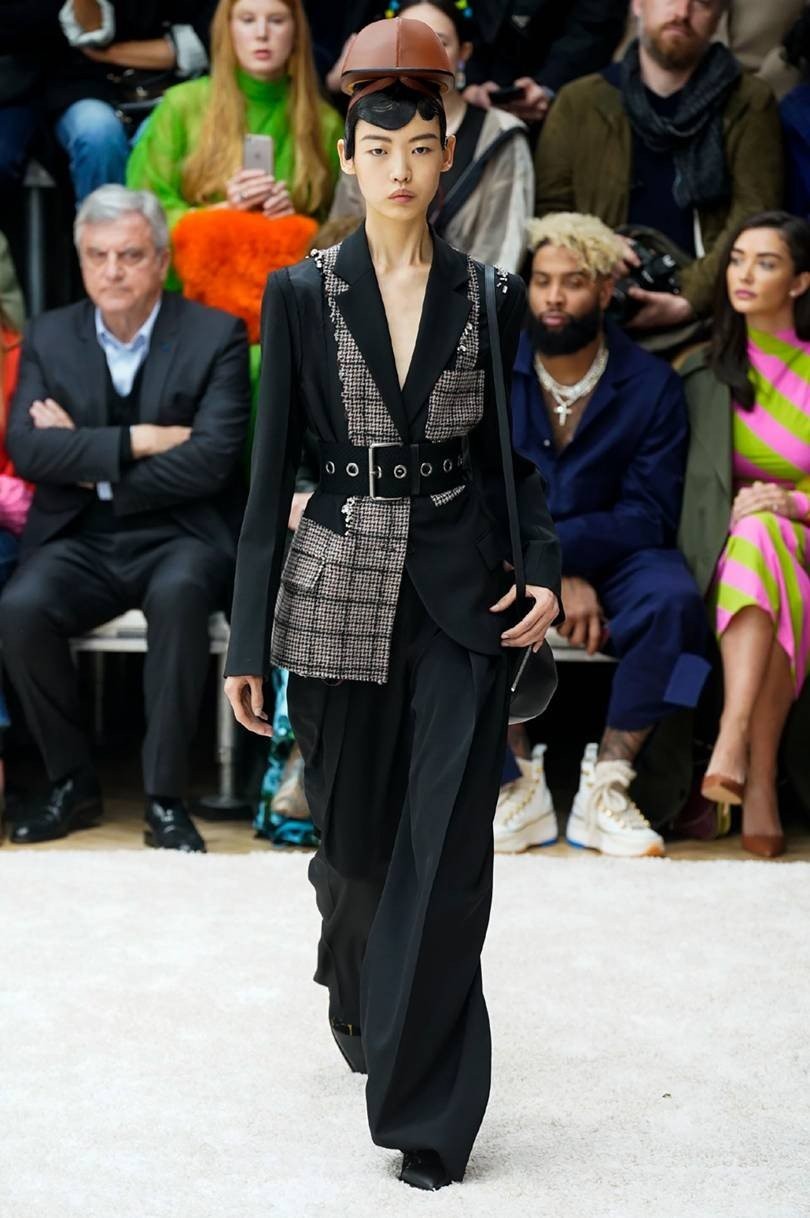 London Fashion Week: 4 εκθαμβωτικά catwalks που έκλεψαν τις εντυπώσεις- Φωτογραφία 11