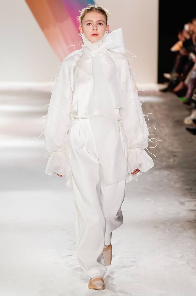 London Fashion Week: 4 εκθαμβωτικά catwalks που έκλεψαν τις εντυπώσεις- Φωτογραφία 2