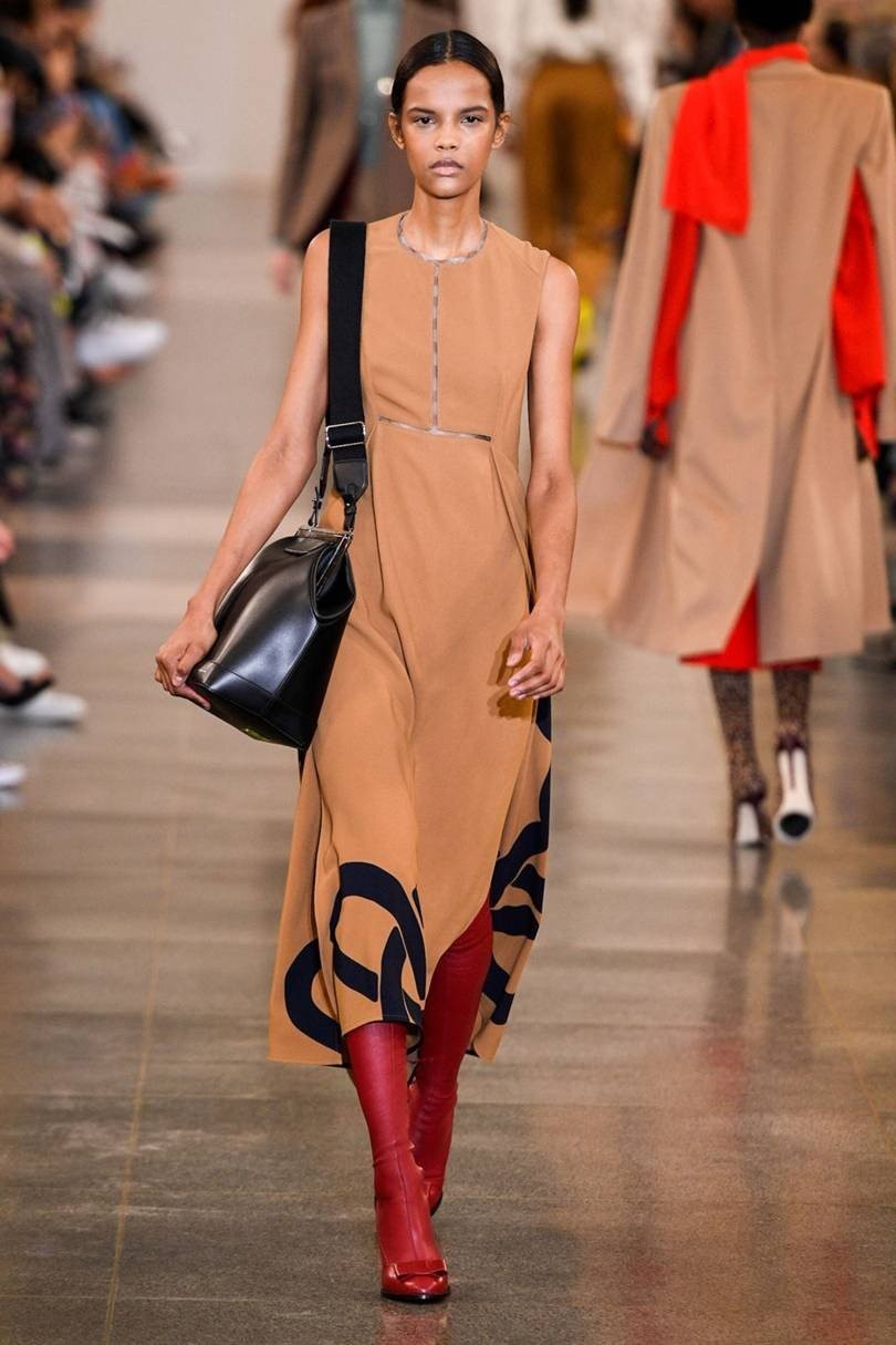 London Fashion Weekend: 5 απίθανα shows που ξεχωρίσαμε μέχρι στιγμής- Φωτογραφία 21