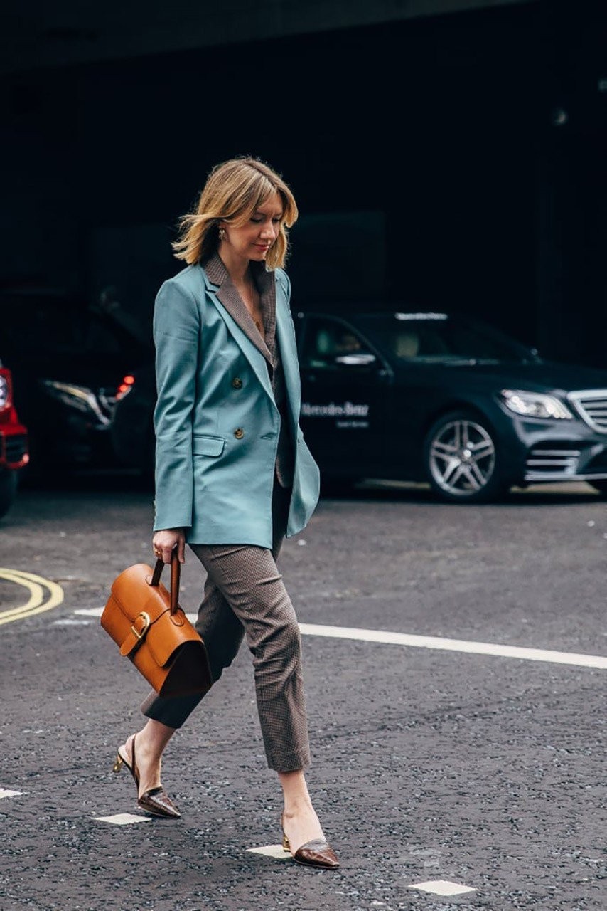 LFW: Οι street style εμφανίσεις που ξεχώρισαν- Φωτογραφία 30