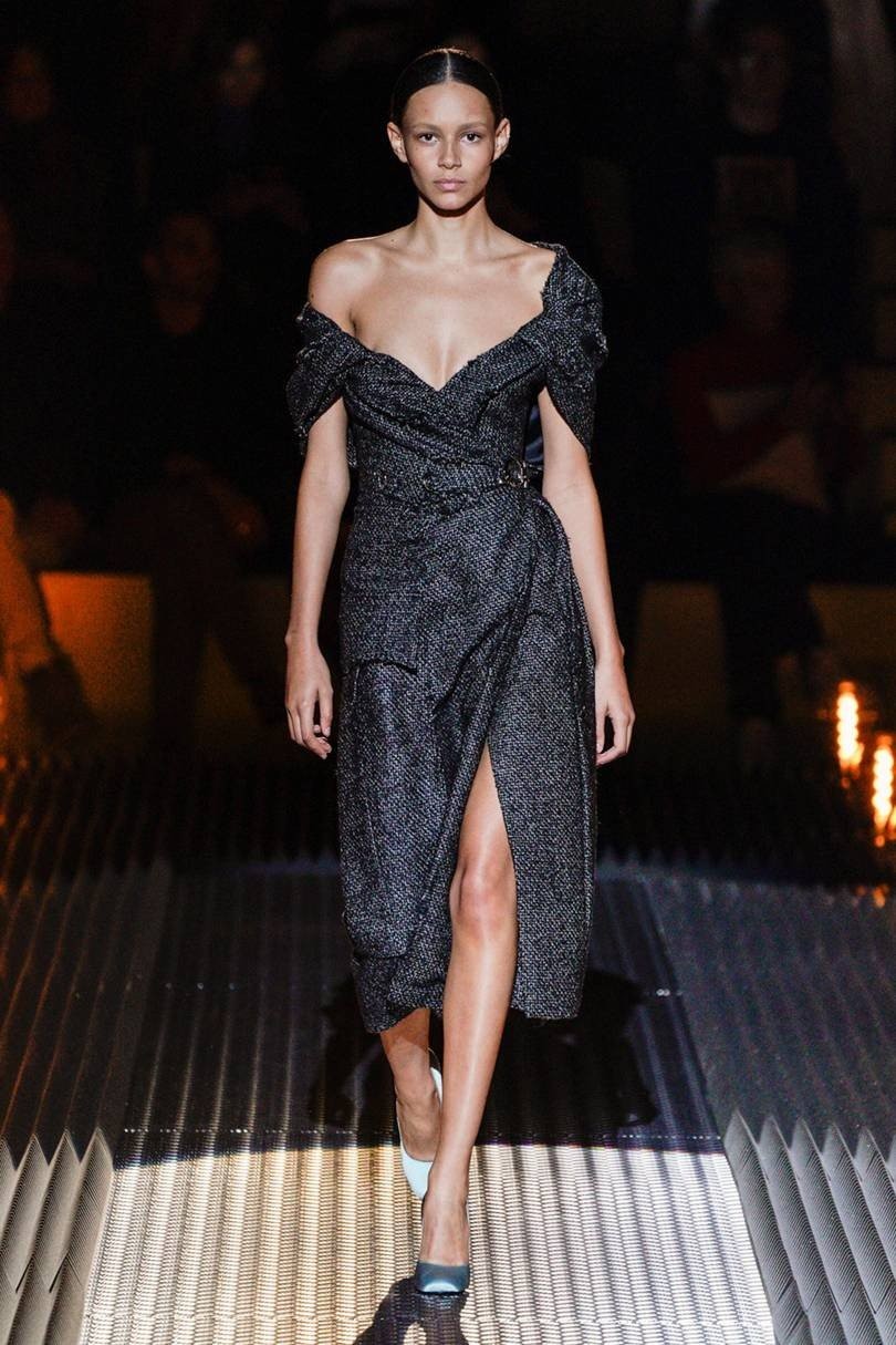 MFW: Εντυπωσιακά shows που έκλεψαν τις εντυπώσεις- Φωτογραφία 1