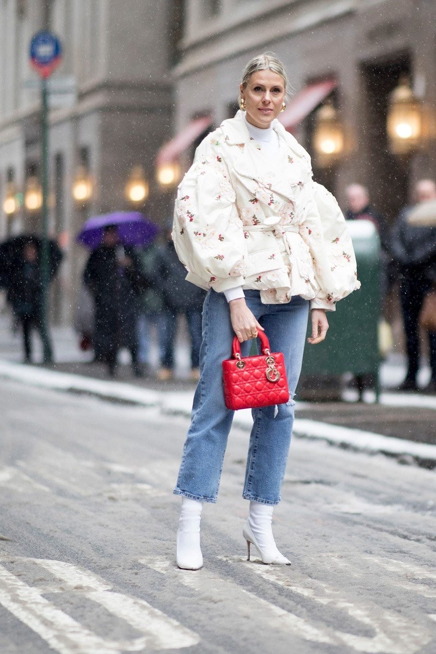 Street style looks από την Εβδομάδα Μόδας της Νέας Υόρκης- Φωτογραφία 95